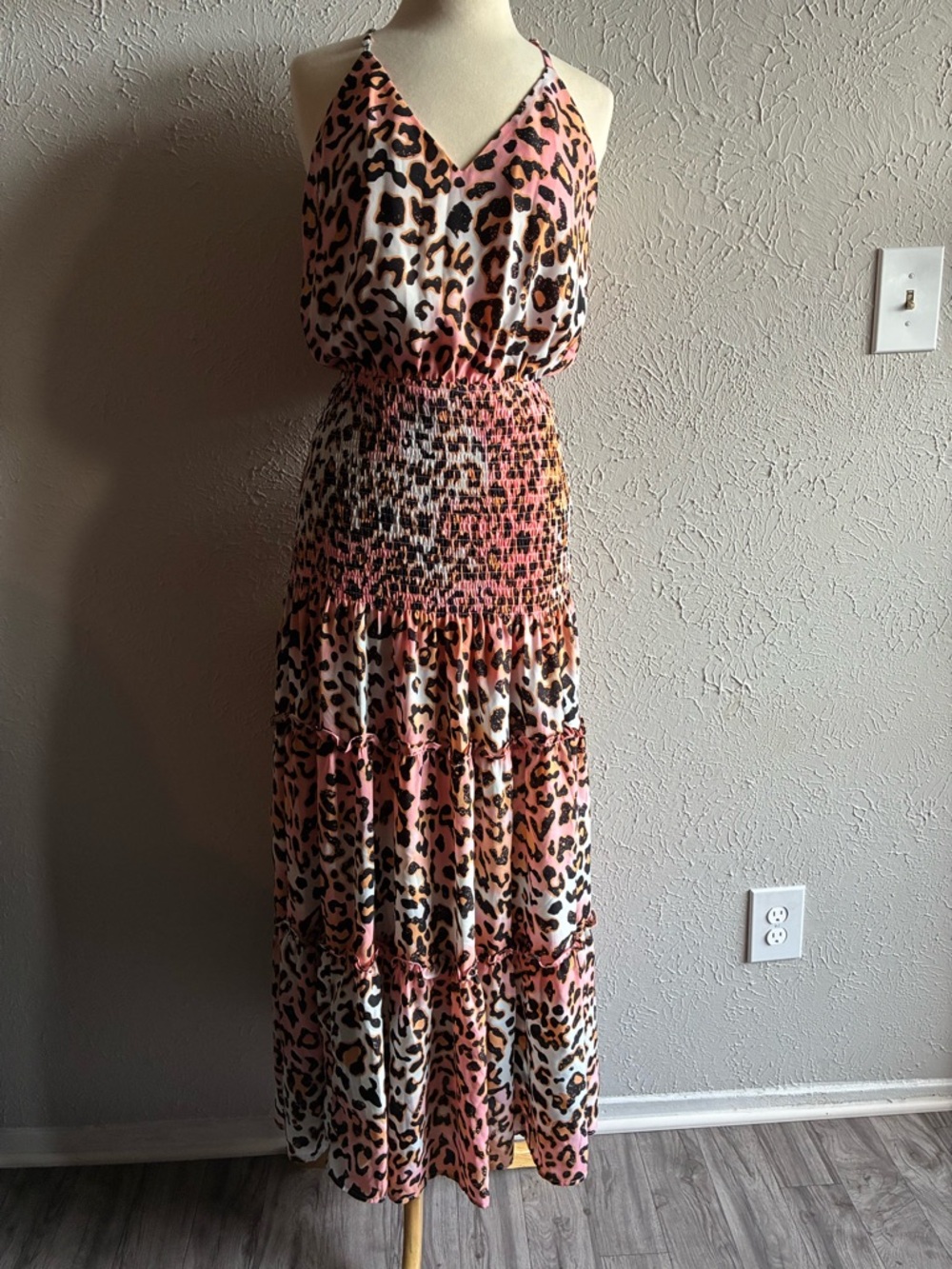 BuddyLove Izzy DREAMSICLE .Leopard Print Maxi Dress Pink Smocked Boho Size M. - Picture 12 of 16